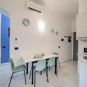 elifra2.hotelitalianriviera.com/